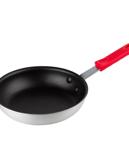 Chảo Rán Nhôm Chống Dính Winco AFP-8NS-H 20.3 cm Tay Cầm Silicone Đặc