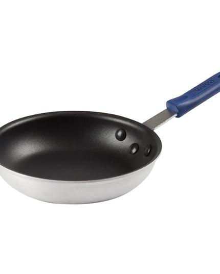 Chảo Rán Nhôm Winco AFP-8XC-H 20.3 cm Tay Cầm Silicone Đặc
