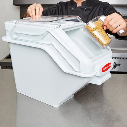 Thùng đựng nguyên liệu để kệ Rubbermaid® FG9G5700WHT ProSave 24 lít / 100 cup màu trắng nắp trượt kèm muỗng