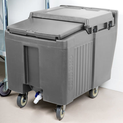 Thùng đá di động Cambro ICS125L191 SlidingLid xám granite - Sức chứa 57 kg