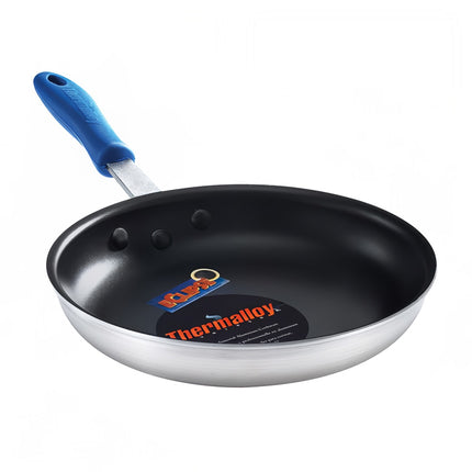 Chảo Rán Nhôm Chống Dính Browne 5814828 20.3 cm Tay Cầm Silicone