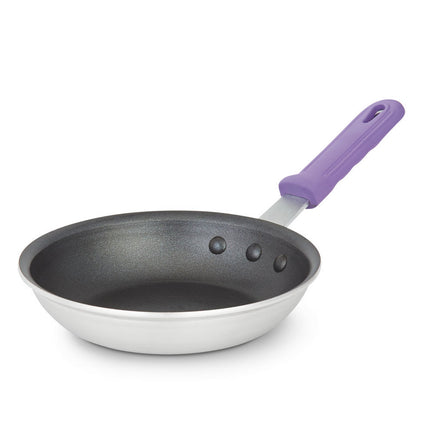 Chảo Chiên Nhôm Vollrath Wear-Ever T400880 20.3 cm Tay Cầm Silicone Đặc