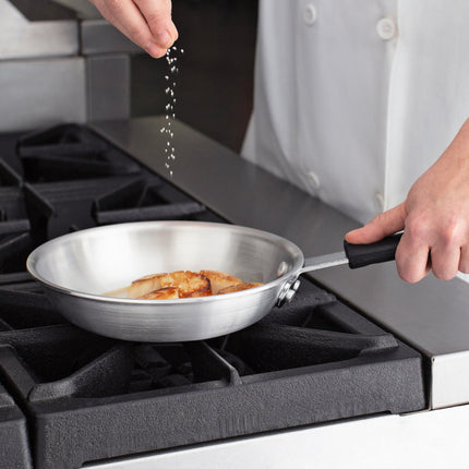 Chảo rán nhôm Choice 20 cm tay cầm silicone đen