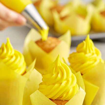 Kem phủ buttercream Rich's màu vàng - 6,8 kg xô