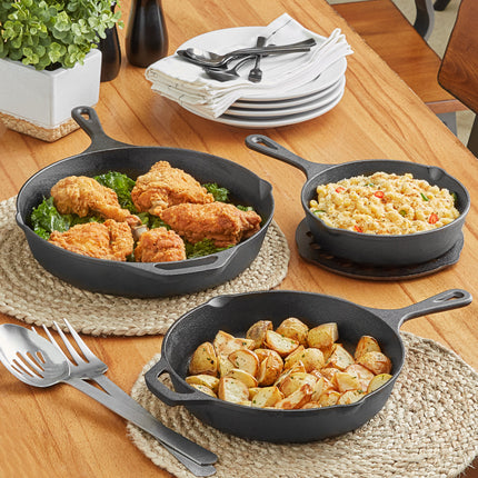 Bộ 3 chảo gang đã tôi dầu Choice - gồm chảo 20 cm, 26 cm và 30 cm