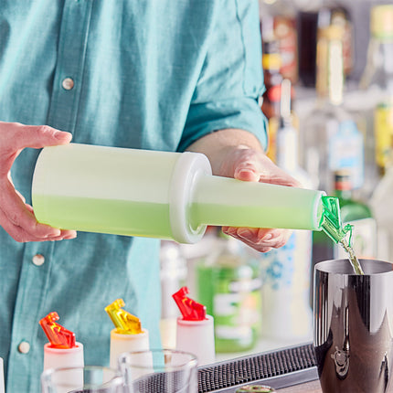 Bình rót Choice 0,95 lít nắp lật màu xanh lá kèm nắp đậy