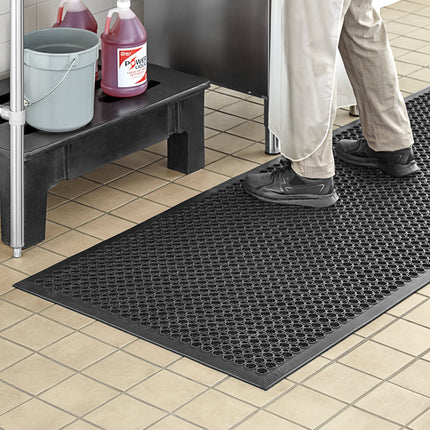 Thảm cao su chống mỏi chân cạnh vát màu đen Choice 91 x 305 cm dày 1,3 cm