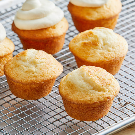 Bột trộn bánh kem trắng Pillsbury Bakers' Plus 22,7 kg