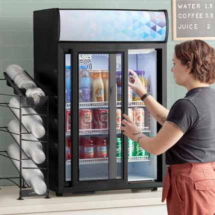 Tủ mát trưng bày để bàn màu đen Avantco CSM-4-HC cửa trượt kèm bảng quảng cáo