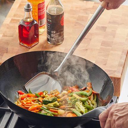 Xẻng chảo wok Emperor's Select 11 x 10 cm cỡ vừa cán gỗ 36 cm