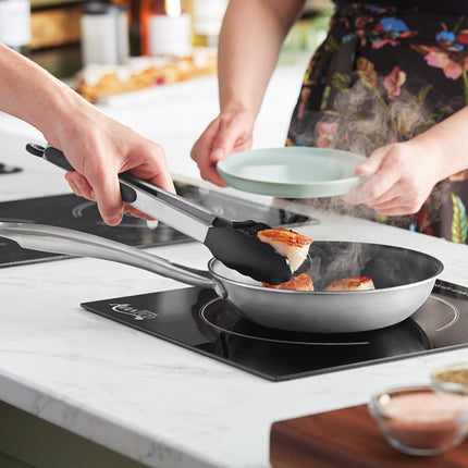 Chảo chiên chống dính thép không gỉ ba lớp Vigor SS3 Series 20 cm, phủ Excalibur, tay cầm hàn