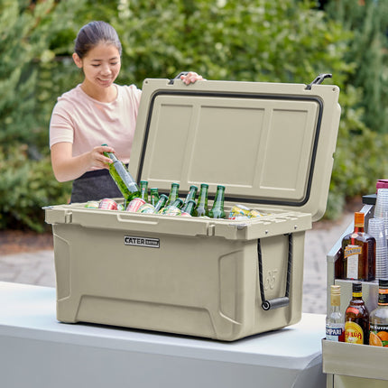 Thùng đá giữ lạnh ngoài trời quay ép CaterGator CG65TAN 61,5 lít - Màu be