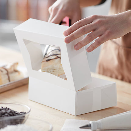 Hộp giấy đựng bánh có cửa sổ màu trắng Baker's Lane 20 x 15 x 6 cm - Thùng 200 cái