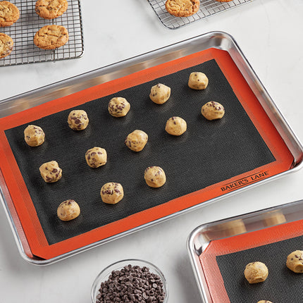 Tấm lót nướng silicone chống dính đục lỗ Baker's Lane half size loại dày 30 x 42 cm