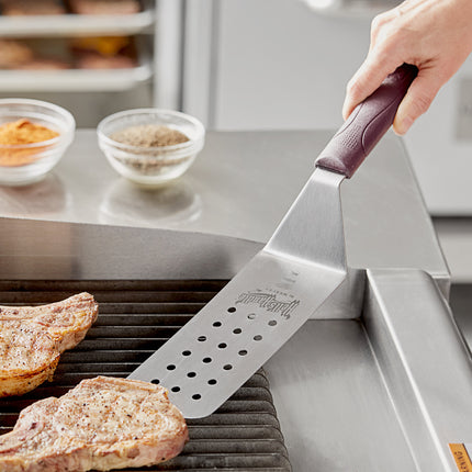 Xẻng lật cạnh bo tròn đục lỗ chịu nhiệt cao Mercer Culinary Hell's Handle M18310 20 x 8 cm