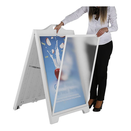 Bảng hiệu chữ A khung trắng MT Displays Street SignPro kèm nắp nhựa bảo vệ 61 x 91 cm (UPSP110024X2000)
