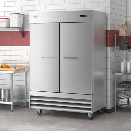 Tủ đông đứng cửa đặc MainStreet Equipment BMR-49-F 137 cm