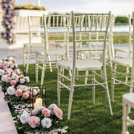 Ghế Chiavari resin gia cố thép bền chắc Lancaster Table & Seating màu champagne