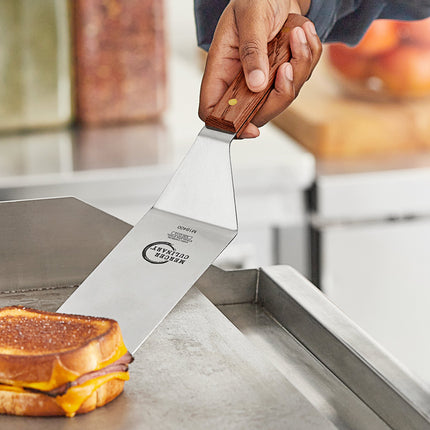 Xẻng lật cỡ lớn Mercer Culinary Praxis M18450, tay cầm gỗ hồng mộc 20 x 10 cm