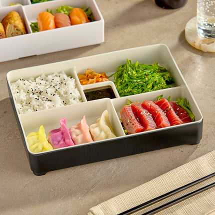 Hộp bento melamine hai tông màu Elite Global Solutions JW11852T Karma đen và cát 27,3 x 21,3 cm