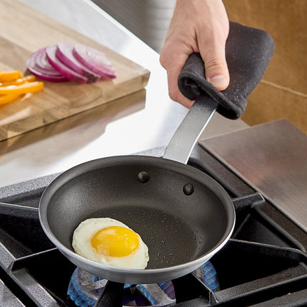 Chảo rán nhôm chống dính QuanTanium® Vigor A3000 Series 19 cm tay cầm mạ