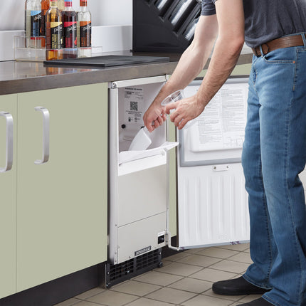 Máy làm đá nugget gầm bàn giải nhiệt gió Hoshizaki C-80BAK-ADDS 38 cm đạt chuẩn ADA kèm thùng 12 kg - 42 kg