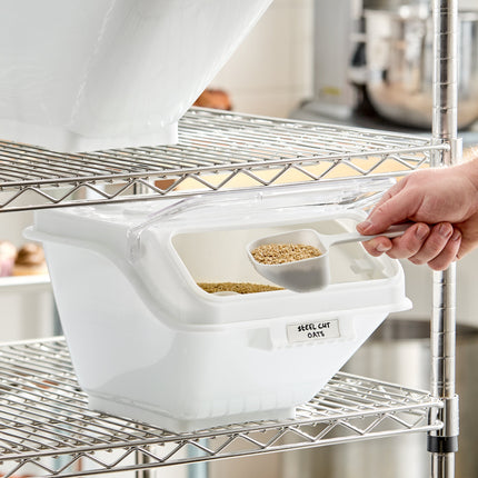 Thùng đựng nguyên liệu để kệ kẹp gài Baker's Lane 10 lít / 40 cup nắp lật kèm nhãn và muỗng