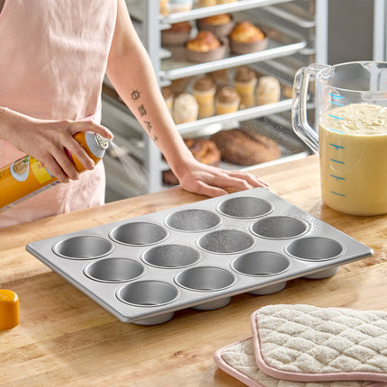 Khuôn muffin jumbo/cupcake thép mạ nhôm phủ men Baker's Lane 12 khuôn 207 ml - 33 x 46 cm