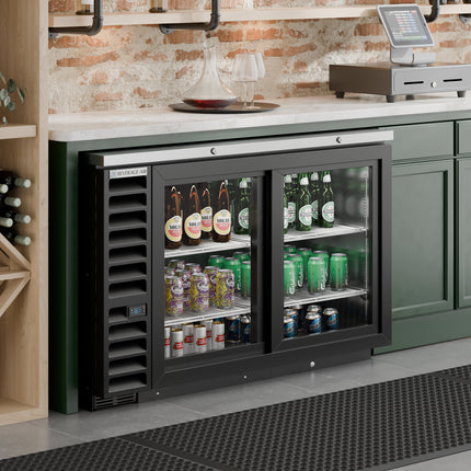 Tủ mát quầy bar cửa kính trượt Beverage-Air BB58HC-1-GS-B 150 cm màu đen, cao ngang quầy