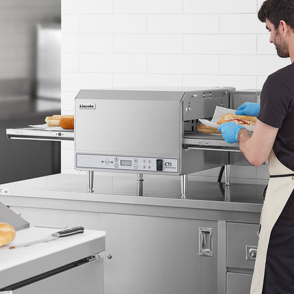Lò băng chuyền điện không khói Lincoln V2500/1346 để bàn 127 cm điều khiển kỹ thuật số - 208-240V, 6 kW