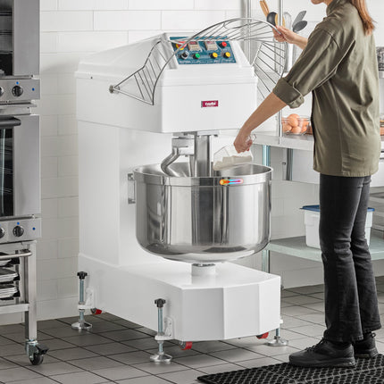 Máy nhào bột xoắn 2 tốc độ Estella SM100 100 lít / 64 kg - 240V, 3 pha, 8 1/2 HP
