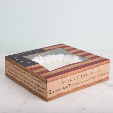 Hộp bánh Southern Champion 22,9 cm x 22,9 cm x 6,3 cm Auto-Popup cửa sổ Pie / với Vintage American Flag / Declaration of