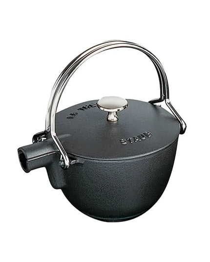 Bình Trà Tròn Staub 1004030 Gang Tráng Men Bề Mặt Nhám Đen 946 ml