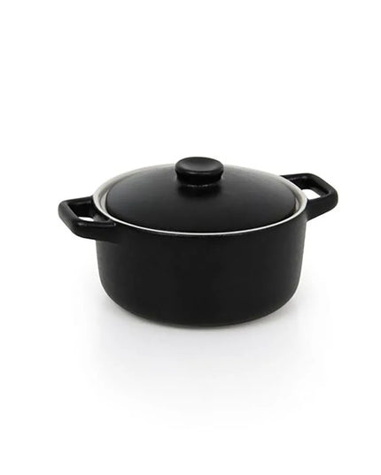 Khay Nướng Tròn Kiln® Front Of The House DBO133BKC23 473 ml - Sứ, Đen (Kèm Nắp)