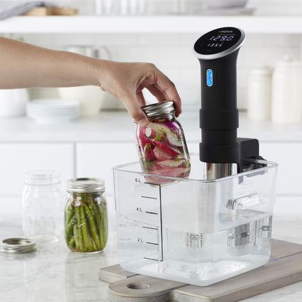 Rubbermaid FG630600 Hộp Đựng Thực Phẩm Vuông Tiết Kiệm Không Gian 5.7 lít - Nhựa Trong Suốt