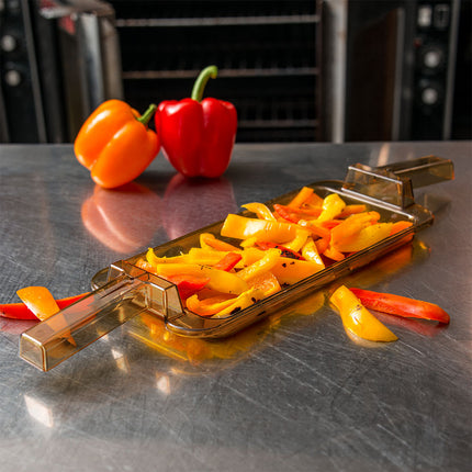 Khay Đựng Thức Ăn Carlisle 10458HH13 Cỡ 1/3 Chịu Nhiệt Cao Có Tay Cầm Sâu 2.22 cm