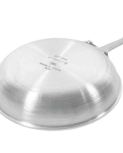 Chảo Rán Nhôm Chống Dính Winco AFP-8NS 20.3 cm Tay Cầm Kim Loại Đặc