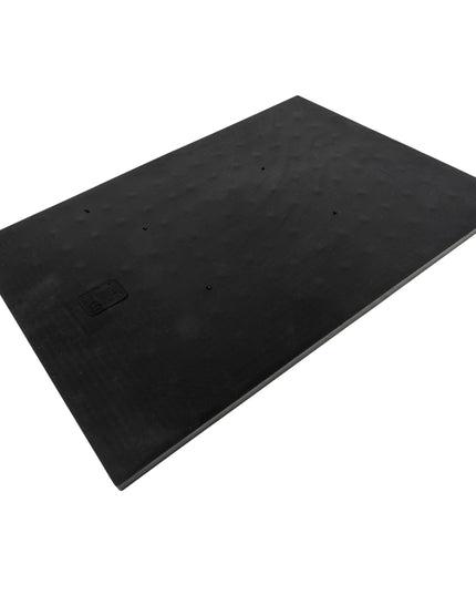 Thảm Lót Quầy Bar Chữ Nhật Winco BM-1812K Cao Su Đen 45.7 x 30.5 cm