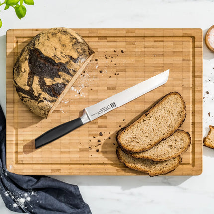 (1 piece) ZWILLING | All Star Bread Knife – 200 mm Serrated Blade - FRIODUR Ice-Hardened - Made in Germany