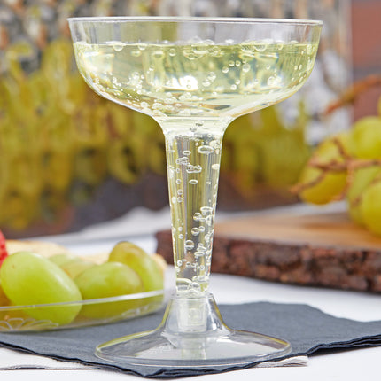 Ly dùng một lần Fineline Flairware 2104 118 ml trong suốt nhựa 2 Piece Champagne thủy tinh - Thùng 360 cái