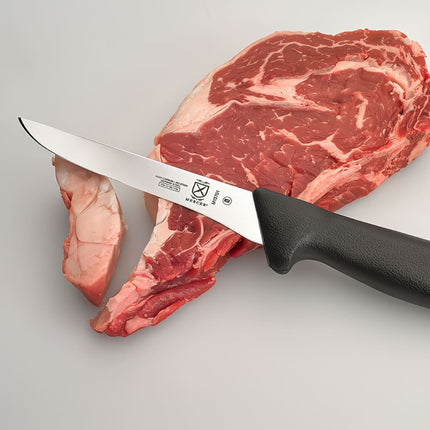Dao Gọt Thịt Mercer Culinary M13701 13 cm Cán Nylon Đen Có Vân, Thép Carbon Cao Đức