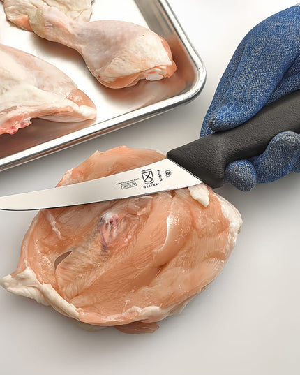 Mercer Culinary M13704 Dao Rọc Xương Cong Bán Linh Hoạt 15 cm Cán Nylon Đen Vân Nổi, Thép Đức Carbon Cao