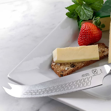 Mercer Culinary M23606 Dao Cắt Phô Mai Cứng 12 cm Cán POM Đen Công Thái Học, Thép Đức Carbon Cao