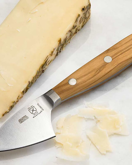 Dao Phô Mai Parmesan Mercer Culinary M23607OL 7 cm Cán Gỗ Ô Liu, Thép Đức Carbon Cao