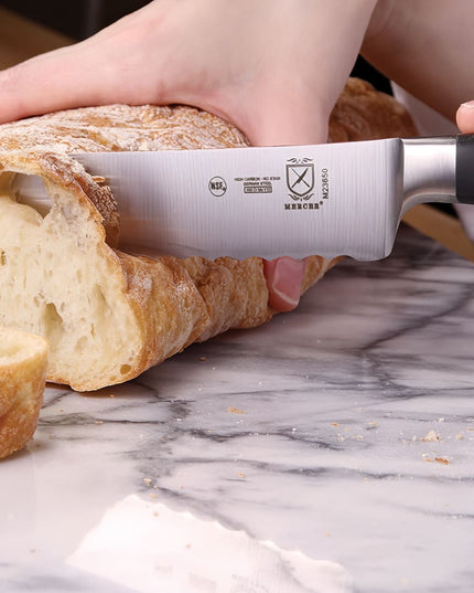 Dao Cắt Bánh Mì Lượn Sóng Mercer Culinary M23650 22.9 cm Cán Delrin® Đen Thép Carbon Đức