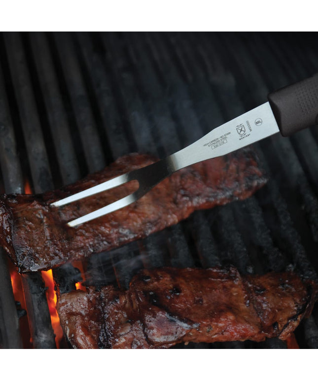 Nĩa Thái Thịt Mercer Culinary M23800 20.3 cm Cán Polypropylene Đen Thép Carbon Nhật