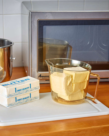 Cốc Đong Cambro 200MCH150 1.9 lít Chịu Nhiệt Cao Nhựa Hổ Phách