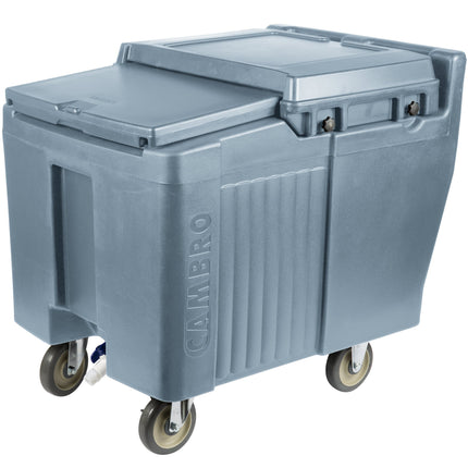 Khoang đá di động Cambro ICS125L401 SlidingLid màu xanh đá phiến - Sức chứa 56,7 kg