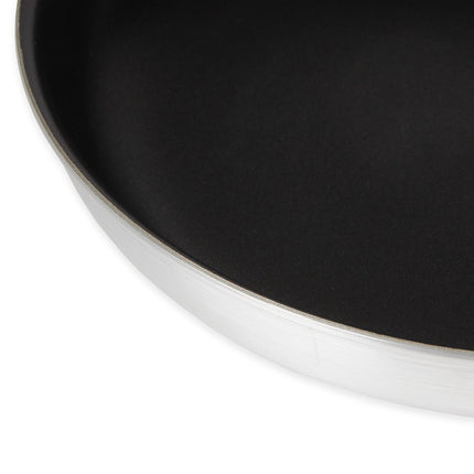 Chảo Rán Browne 5813832 30.5 cm Nhôm Không Dính Tay Cầm Silicone Đặc
