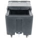 Thùng đá di động Cambro ICS125LB191 SlidingLid xám granite - Sức chứa 57 kg